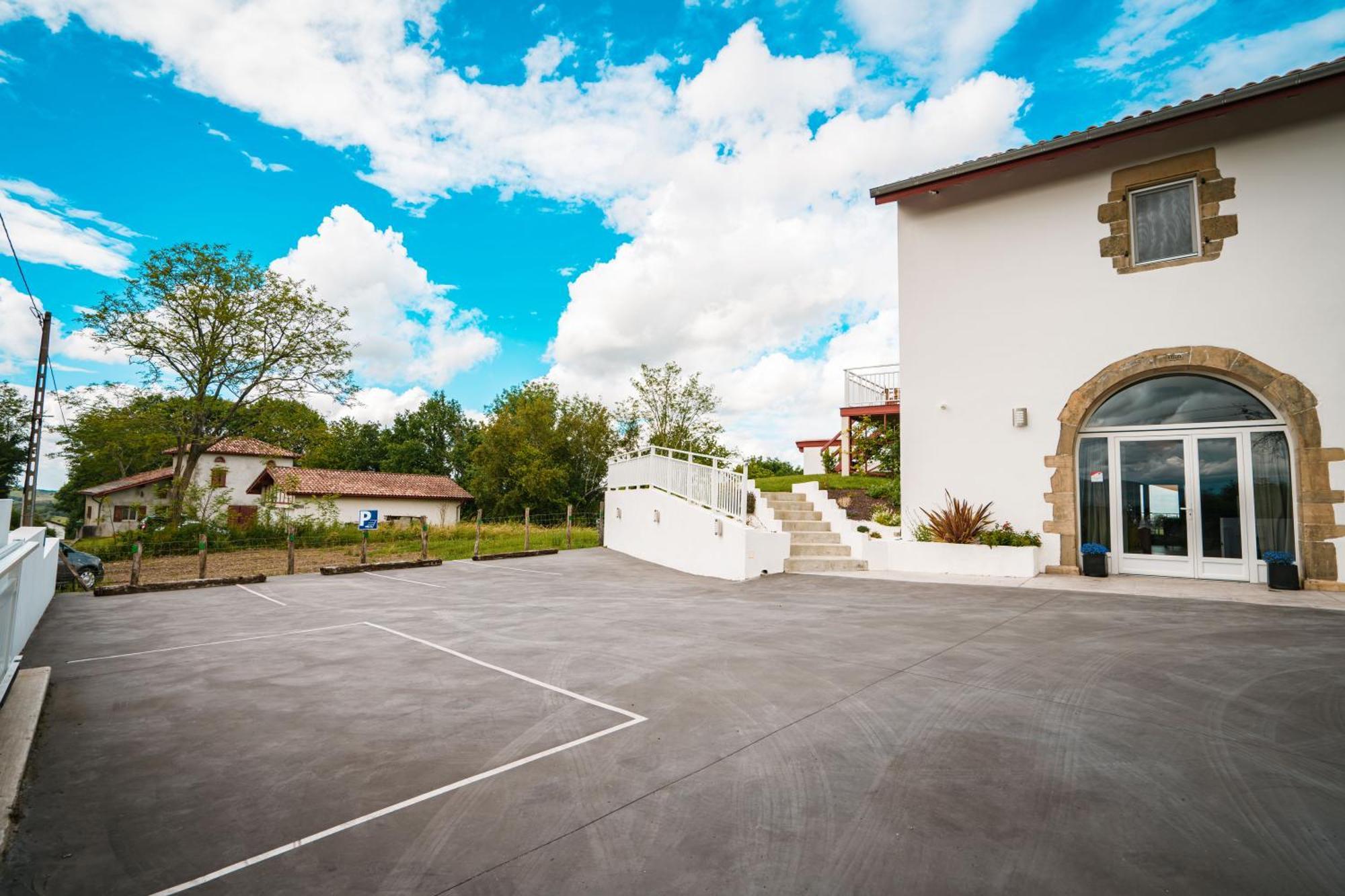 Bed & Breakfast Perbos 1556 La Bastide-Clairence Zewnętrze zdjęcie